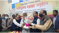 চাঁপাইনবাবগঞ্জ  পৌরসভার নবনির্বাচিত  মেয়রের দায়িত্ব গ্রহণ