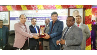  চাঁপাইনবাবগঞ্জ জেলায় সেরা করদাতা প্রথম শ্রেণীর ঠিকাদার সেলিম রেজা 