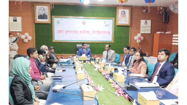 মেট্রোরেল উদ্বোধন : মিষ্টিমুখ করালো চাঁপাইনবাবগঞ্জ জেলা প্রশাসন