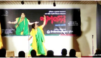 চাঁপাইনবাবগঞ্জে লালজমিন’-এর ২৯৮তম প্রদর্শনী 