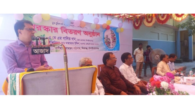 রানীহাটিতে সুন্দর হাতের লেখা কুইজ ক্বেরাতসহ বিভিন্ন প্রতিযোগিতা অনুষ্ঠিত
