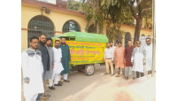 প্রতিবন্ধী বিদ্যালয়কে ব্যাটারিচালিত অটোগাড়ি উপহার দিল স্বপ্নের বাংলাদেশ ফাউন্ডেশন