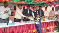 সদর উপজেলা পর্যায়ে জাতীয় প্রাথমিক শিক্ষা পদক -২০২৩ বিজয়ীদের পুরস্কার বিতরণ 