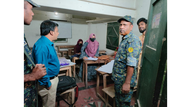নির্দেশ অমান্য করে চলা কোচিং সেন্টার গুলো বন্ধ করলো জেলা প্রশাসন