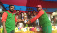নাইস খামার ব্যবসায়ী সমবায় সমিতি ক্রিকেট টুর্নামেন্টের পুরস্কার বিতরণ 