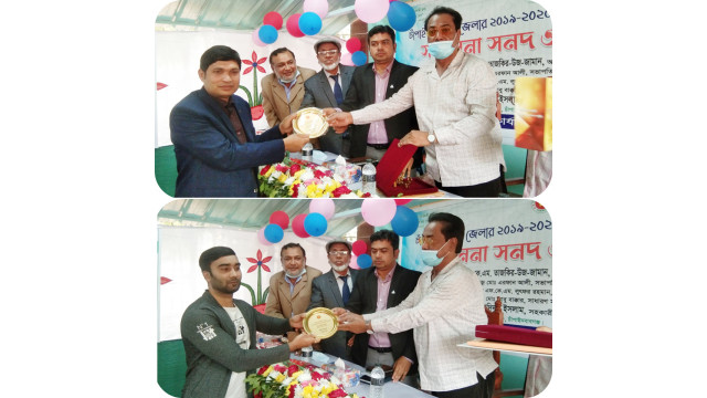 চাঁপাইনবাবগঞ্জে সেরা ৭ করদাতাকে সম্মাননা প্রদান 
