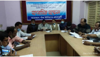 চাঁপাইনবাবগঞ্জের শিবগঞ্জের পাঁকা পদ্মা ফেরিঘাটে অতিরিক্ত টোল আদায়ের অভিযোগ 
