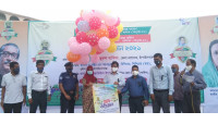   চাঁপাইনবাবগঞ্জে বঙ্গবন্ধু ও বঙ্গমাতা অনূর্ধ্ব ১৭ বালক-বালিকা  জাতীয় গোল্ডকাপ ফুটবল টুর্নামেন্টের উদ্বোধন  