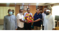 ফার্টিলাইজার অ্যাসোসিয়েশন চাঁপাইনবাবগঞ্জ ইউনিটের পক্ষ থেকে জেলা প্রশাসককে বিদায় সংবর্ধনা 