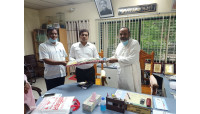 তাজকির-উজ জামানকে বিদায় দিল চাঁপাইনবাবগঞ্জ পৌরসভা 
