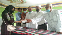 চাঁপাইনবাবগঞ্জে  জরায়ু ও স্তন ক্যান্সার স্ক্রিনিংবিষয়ক কর্মশালা অনুষ্ঠিত