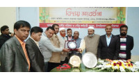 চাঁপাইনবাবগঞ্জ পৌরসভার নির্বাহী প্রকৌশলী সাদিকুল ইসলামের বিদায় সংবর্ধনা 