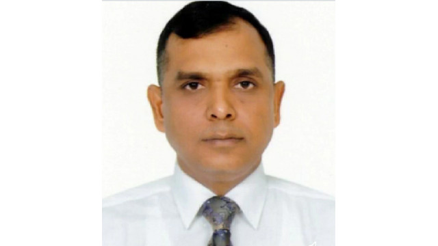 শিক্ষার্থীদের বিজ্ঞানমনস্ক করে গড়ে তোলার দায়িত্ব আপনাদেরই : জেলা প্রশাসক এ জেড এম নুরুল হক
