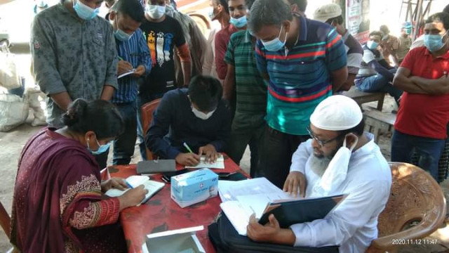 মাস্ক ব্যবহার না করায় ভ্রাম্যমাণ আদালতে জরিমানা
