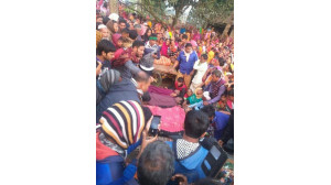 শিবগঞ্জে ধান বোঝাই ভুটভুটি উল্টে পানিতে পড়ে  ৭ কৃষক নিহত 