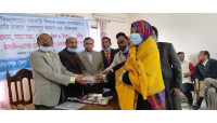 প্রয়াত শিক্ষককে আর্থিক সহায়তা ও উপজেলা মাধ্যমিক শিক্ষা অফিসারের বরণ ওবিদায়