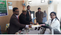 চাঁপাইনবাবগঞ্জে গণিত প্রতিযোগিতার পুরস্কার বিতরণ