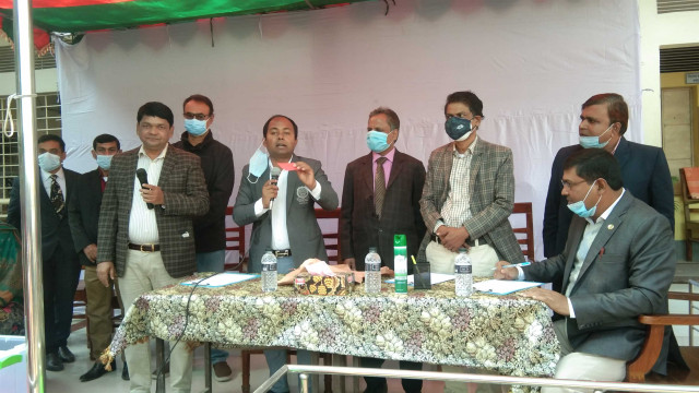 মডেল সরকারি প্রাথমিক বিদ্যালয়ে লটারির মাধ্যমে ভর্তি অনুষ্ঠিত 