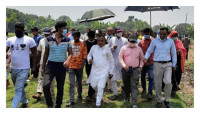 গোমস্তাপুরে খাস জমি দখলমুক্ত করলো জেলা প্রশাসন
