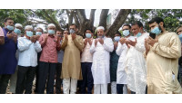 আজাইপুর-শংকরবাটি বিলের কচুরিপনা অপসারণ কাজ শুরু 
