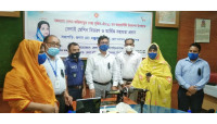 চাঁপইনবাবগঞ্জে বঙ্গমাতা   ফজিলাতুন্নেছা মুজিবের জন্মবার্ষিকীতে সেলাই মেশিন ও আর্থিক সহায়তা প্রদান