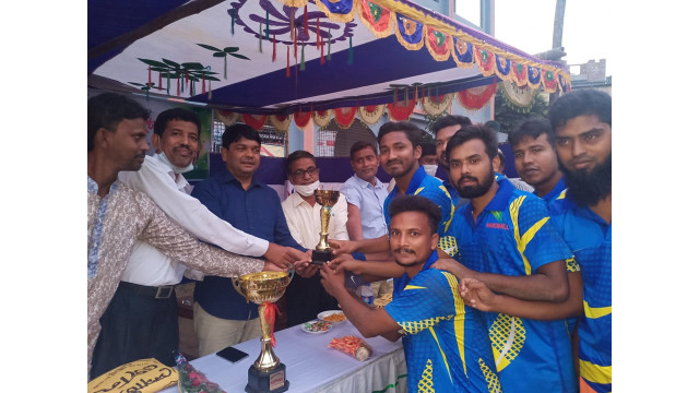 পূনর্মিলনী হ্যাণ্ডবল টুর্নামেন্টের সমাপনী খেলা ও পুরস্কার বিতরণ