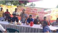 চাঁপাইনবাবগঞ্জে ভবন নির্মাণ শ্রমিক সংগঠনের পরিচিতি সভা