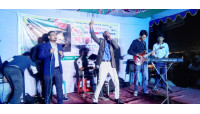 পপ সংগীতের জনক  আজম খানের ৭০ তম জম্মবার্ষিকী মঞ্চ মাতালেন দুলাল ও মুখলেস 