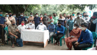  চাঁপাইনবাবগঞ্জে ভ্রাম্যমান আদালতের জব্দকৃত মালামাল উন্মুক্ত নিলামে বিক্রয় 