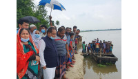 দেবীনগরে মহানন্দা  ভাঙ্গন পরিদর্শন করলেন আওয়ামী লীগ নেতৃবৃন্দ 