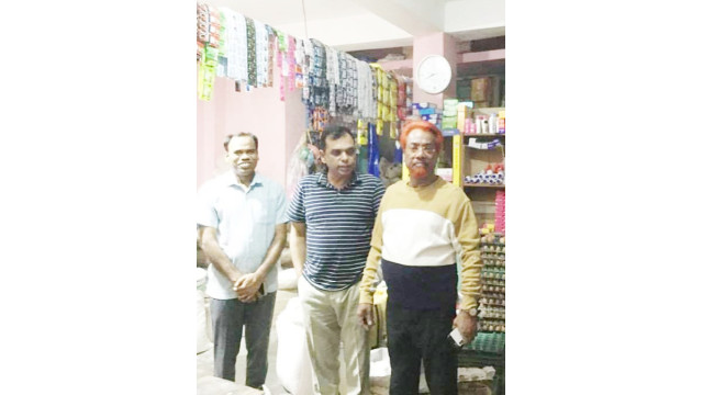 দ্রব্যমূল্যের মূল্যবৃদ্ধি  রোধে জেলা প্রশাসক ও চেম্বার সভাপতি এরফান আলীর বাজার পরিদর্শন