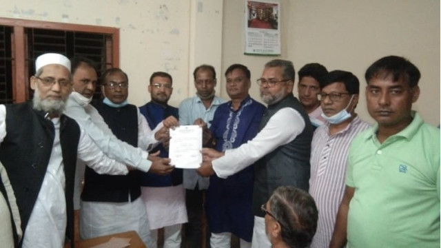৭নং ওয়ার্ড আওয়ামী লীগের সভাপতি মিনহাজ সম্পাদক আবু বাক্কার 