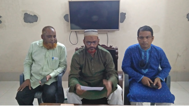চাঁপাইনবাবগঞ্জ পৌরসভা নির্বাচন : সরে দাঁড়াচ্ছেন মেয়র প্রার্থী সিনা 