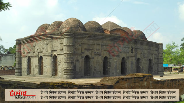 শিল্প ভাস্কর্যের অন্যতম এক নিদর্শন ঐতিহাসিক সোনামসজিদ