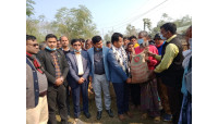 নারায়নপুর ইউনিয়নে প্রধানমন্ত্রীর উপহার শুকনা খাবার, সেলাই মেশিন ও কম্বল বিতরণ 
