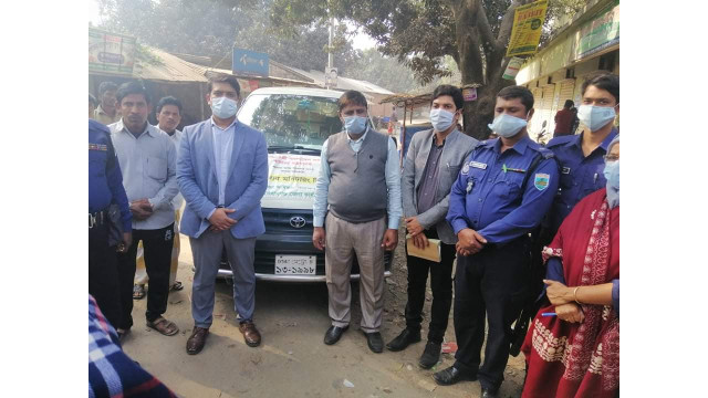 অস্বাস্থ্যকর পরিবেশে খাবার তৈরির অভিযোগে  ১০ হাজার টাকা জরিমানা